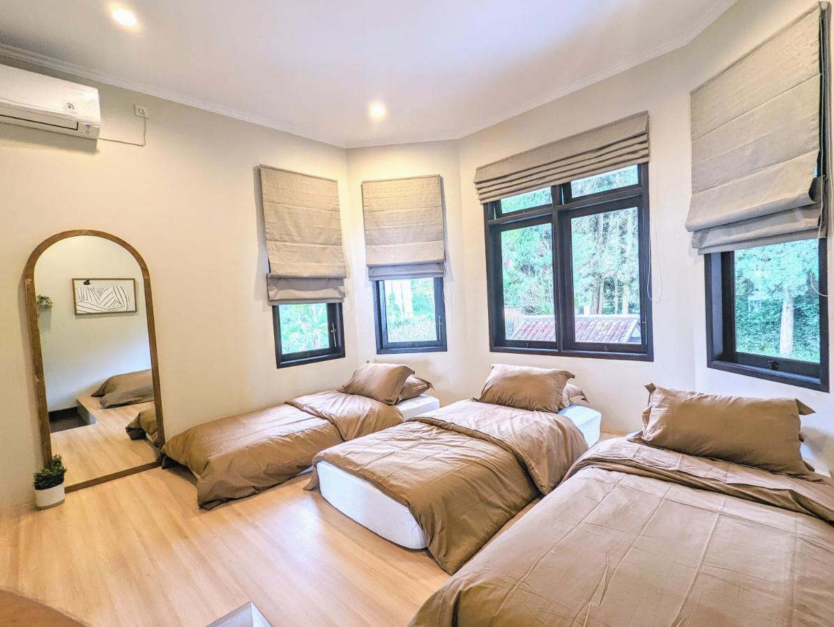 Cottonwood Exclusive Villa @Lembang Asri - Jacuzzi Playground Netflix Billyard Eksteriør billede