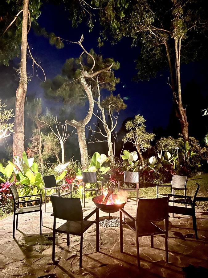Cottonwood Exclusive Villa @Lembang Asri - Jacuzzi Playground Netflix Billyard Eksteriør billede